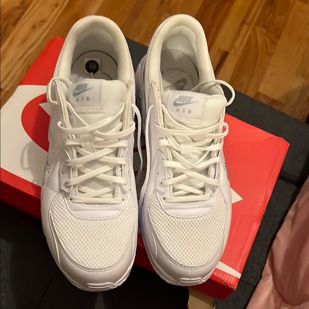New Nike White and Silver Sneakers - Picture 3 of 4